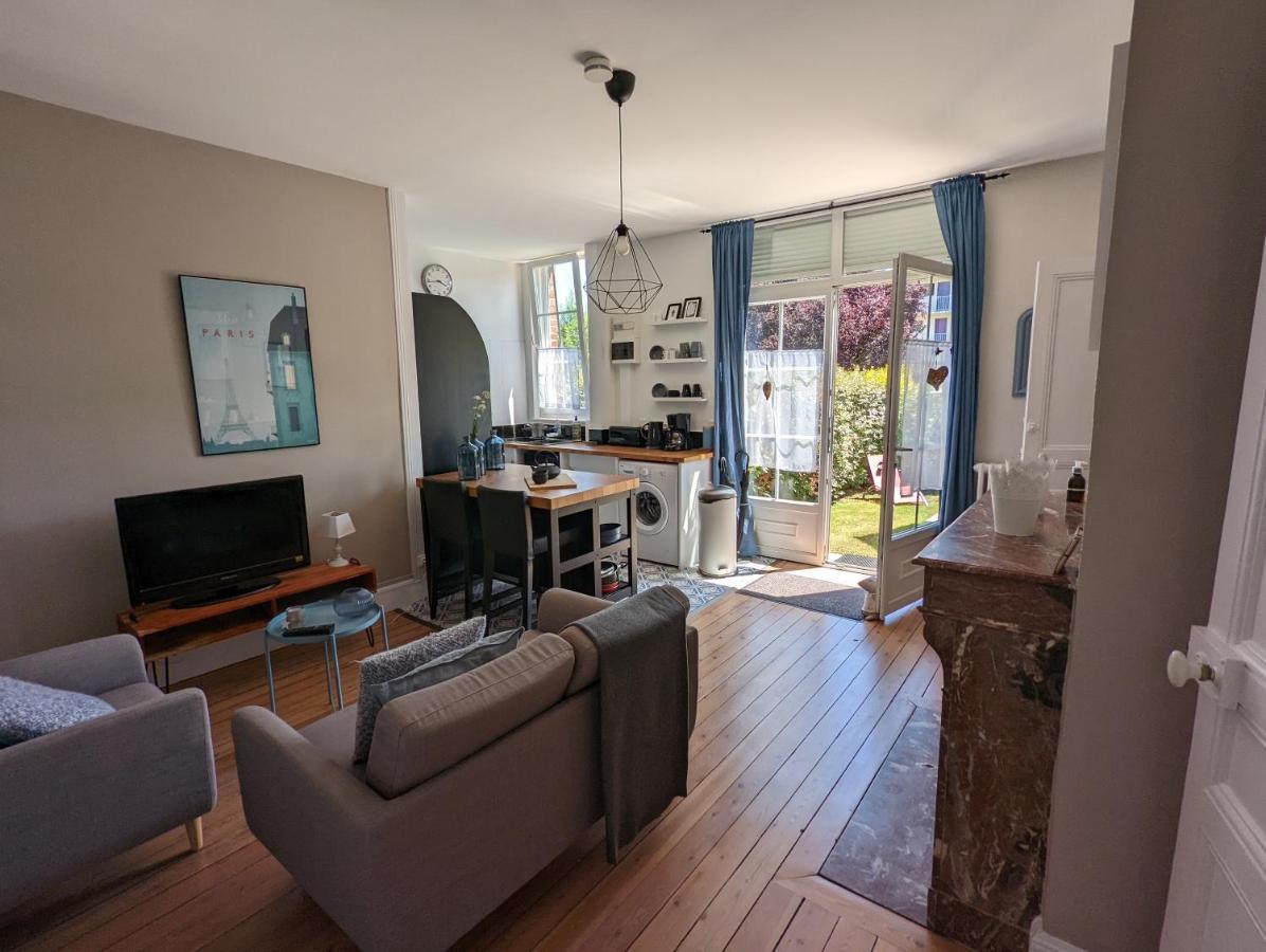 Le Bois Villa Honfleur Bagian luar foto